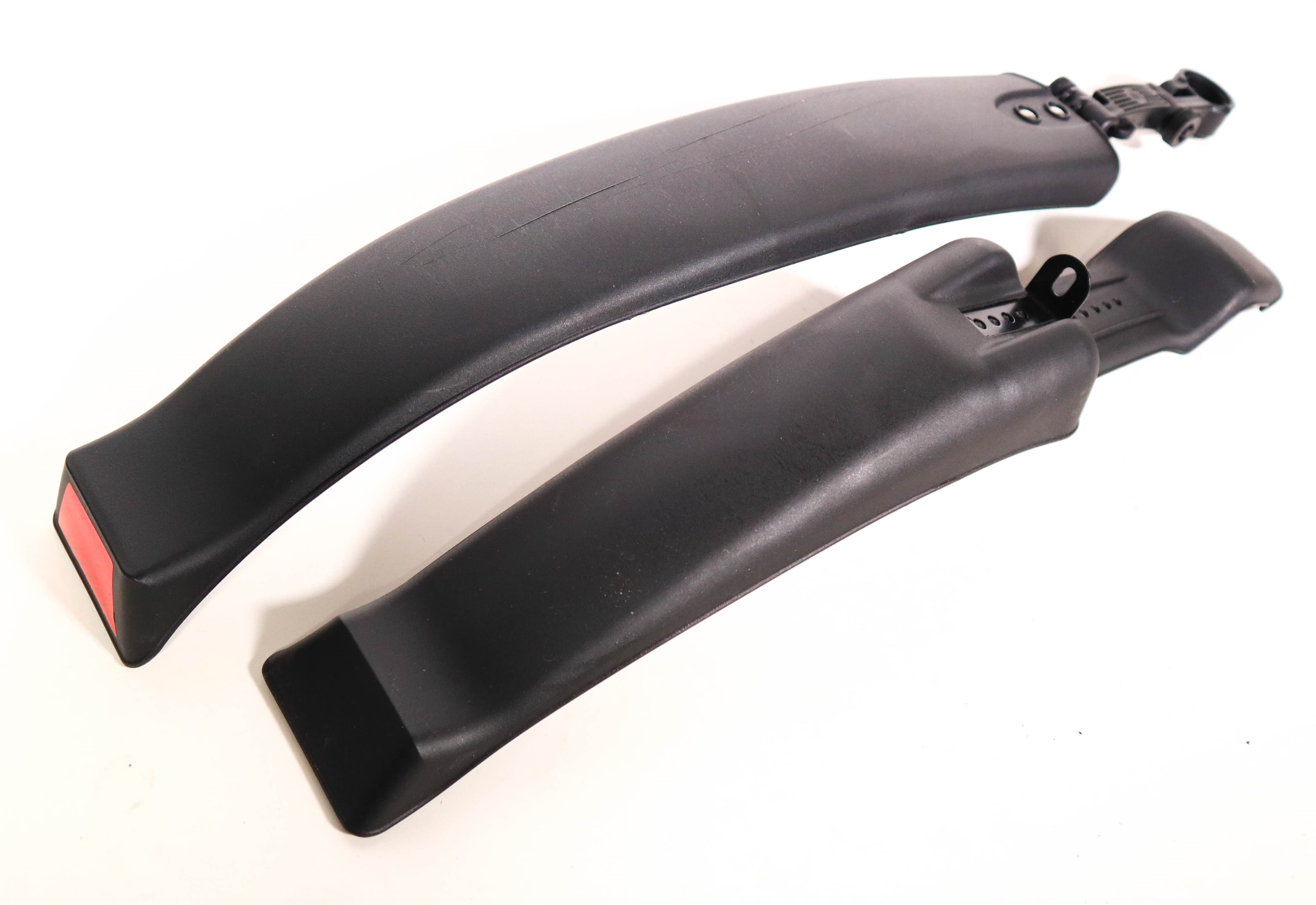 Aripi MTB din Plastic cu Stop Patrat