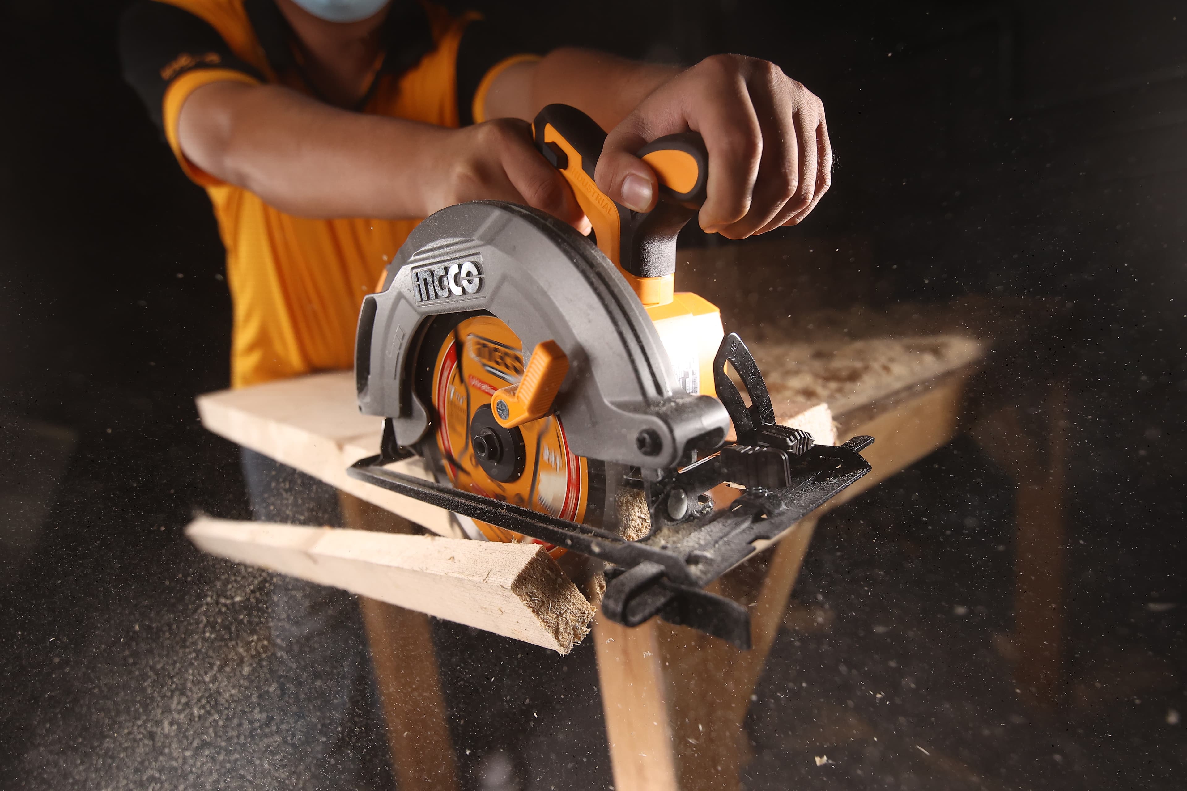 Fierastrau Circular 20V 185mm image